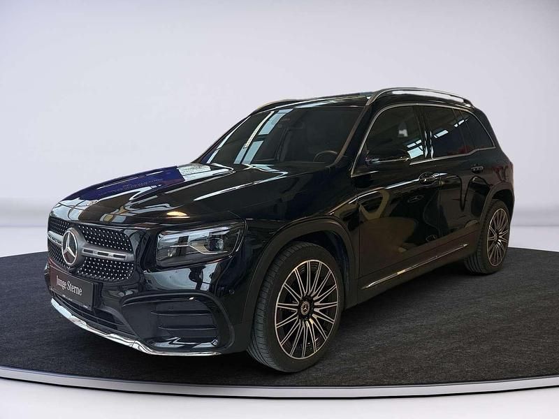 Gebraucht Mercedes GLB200 150 PS (110 kW) 2024 Schwarz SUV