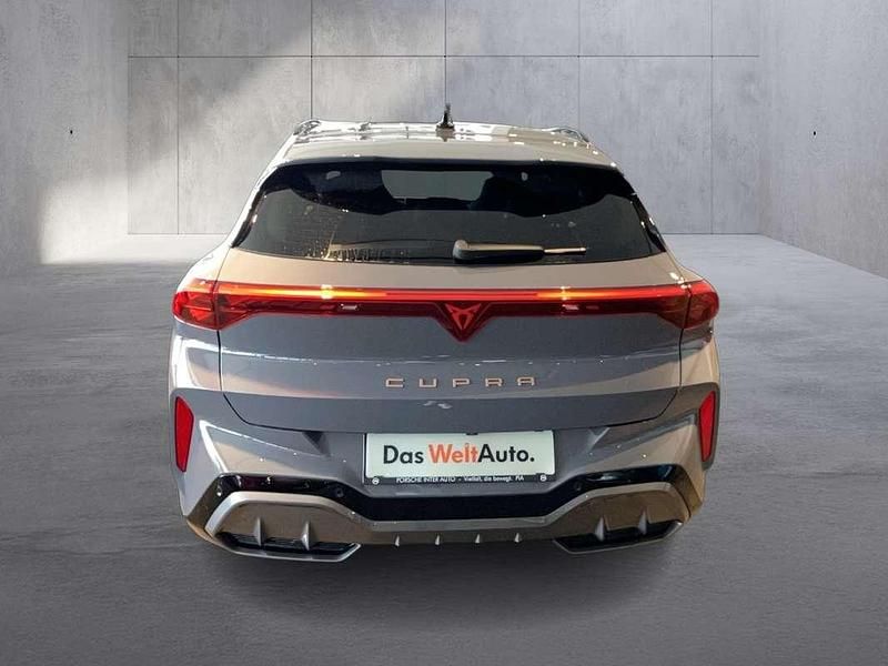 Gebraucht Cupra Terramar VZ 272 PS (200 kW) 2025 Hellgrau  normal SUV