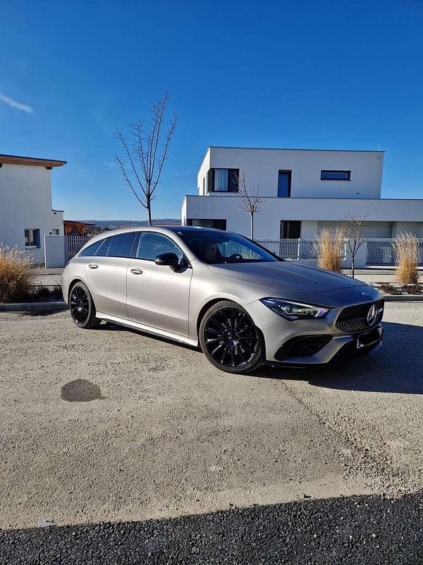Gebraucht Mercedes CLA220 Shooting Brake 190 PS (139 kW) 2019 Silber Kombi