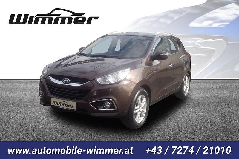 Braun Gebraucht 2011 Hyundai ix35 Premium SUV | € 9.999 (Etwas zu teuer) - Bild 1/4
