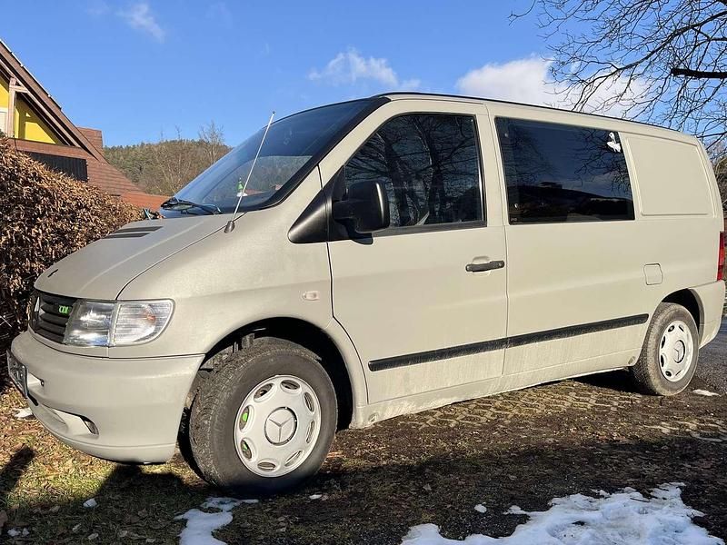 Gebraucht Mercedes Vito 122 PS (89 kW) 1999 Grau Van