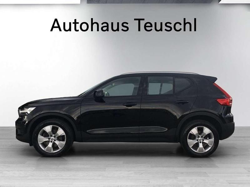 Gebraucht Volvo XC40 Momentum 190 PS (139 kW) 2019 Schwarz SUV