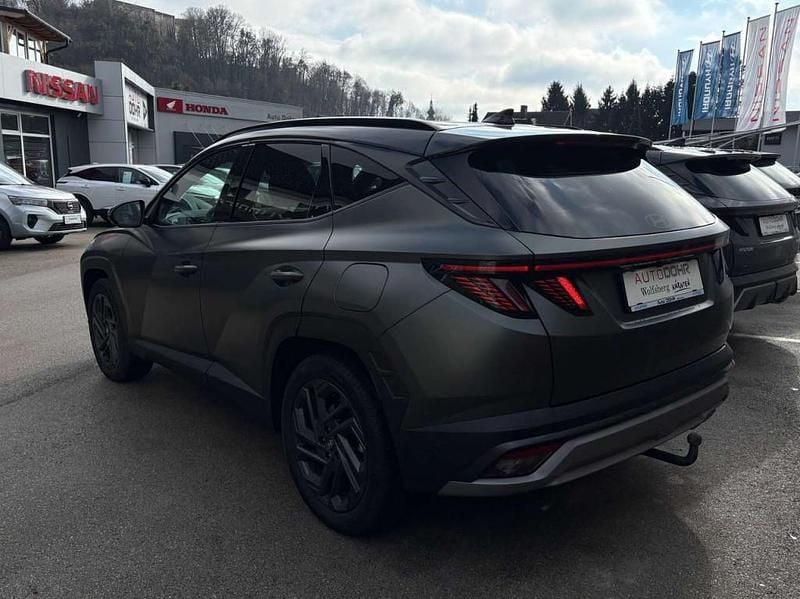 Gebraucht Hyundai Tucson 160 PS (117 kW) 2025 Grün SUV