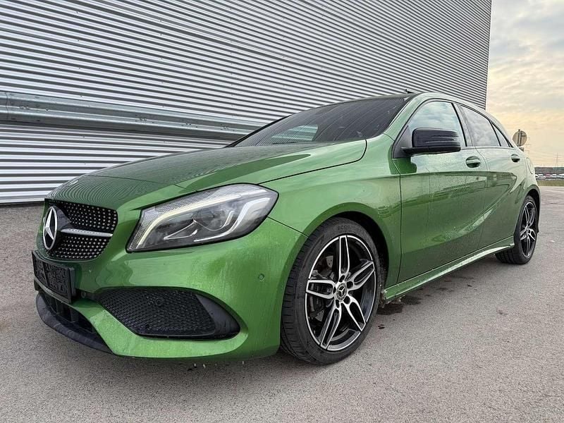 Gebraucht Mercedes A160 AMG 102 PS (75 kW) 2017 Grün Kleinwagen
