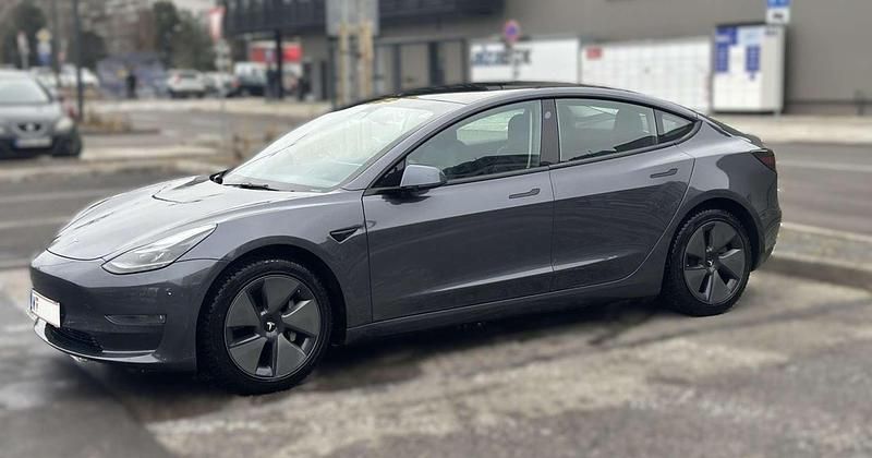 Gebraucht Tesla Model 3 Long Range AWD 350 kW (476 PS) 2022 Weiß Limousine