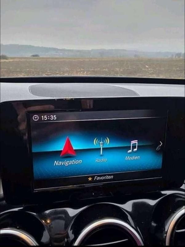 Gebraucht Mercedes C180 Classic 122 PS (89 kW) 2019 Limousine