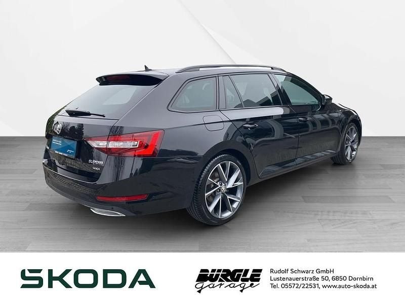 Gebraucht Skoda Superb SportLine 190 PS (139 kW) 2019 Schwarz  metallicperleffektno Kombi