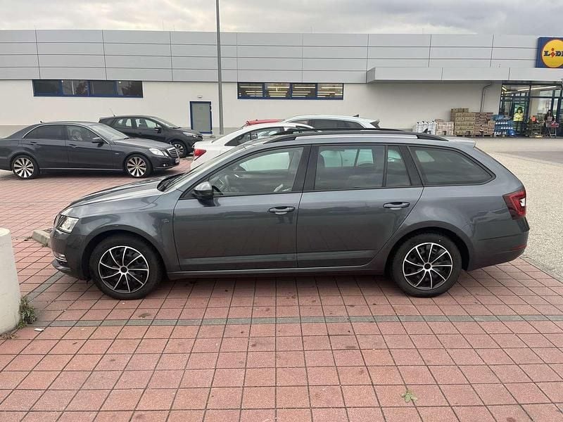 Gebraucht Skoda Octavia 184 PS (135 kW) 2018 Kombi
