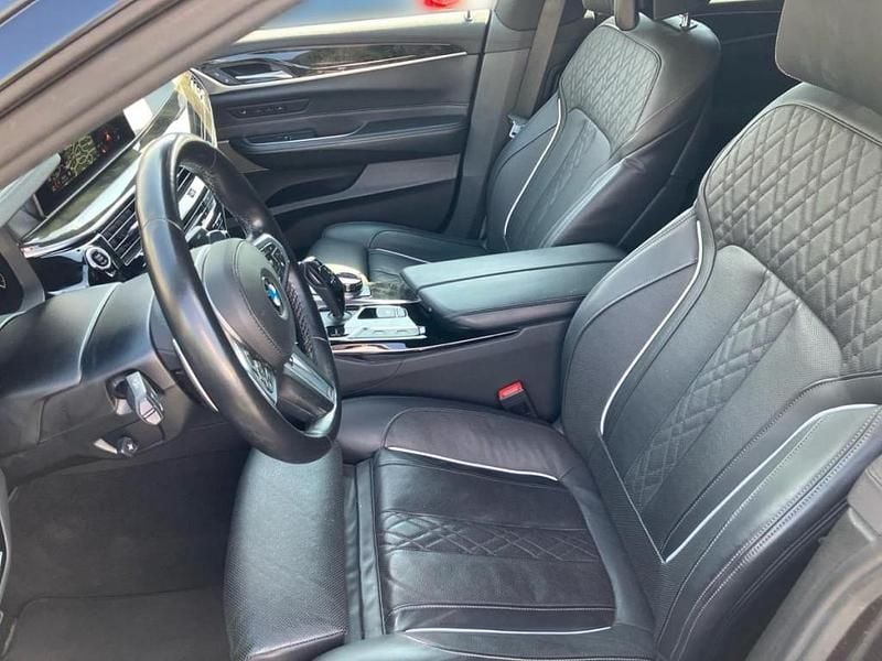 Gebraucht BMW 630 Efficient Dynamics 265 PS (194 kW) 2019 Sophistograu brillanteffekt Coupé