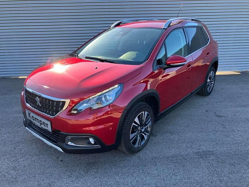 Mittelrot metallic Gebraucht 2018 Peugeot 2008 GT-line SUV | € 11.990 (Fairer Preis) - Bild 1/4