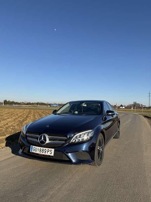 Gebraucht Mercedes C200 160 PS (117 kW) 2019 Limousine