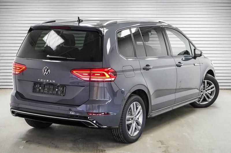 Neu VW Touran R-line 150 PS (110 kW) 2026 Van / Kleinbus