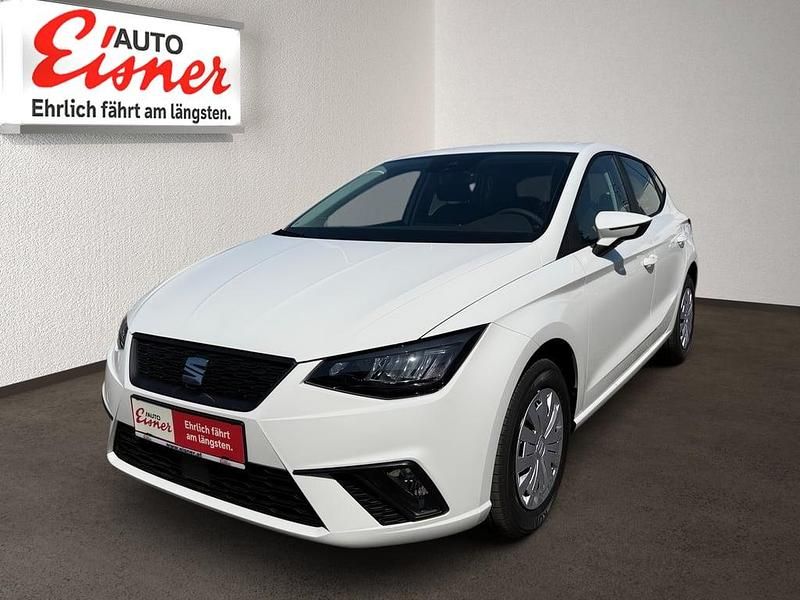 Weiß Gebraucht 2025 Seat Ibiza Reference Limousine | € 19.280 (Teuer) - Bild 1/4