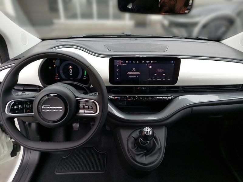 Neu Fiat 500 65 PS (47 kW) 2026 Weiß Kleinwagen