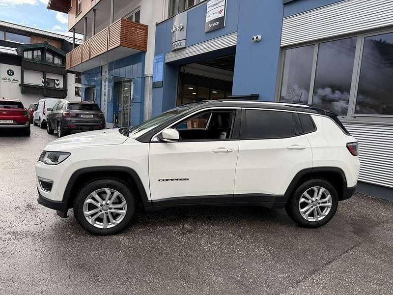 Gebraucht Jeep Compass Limited 170 PS (125 kW) 2019 Weiß SUV