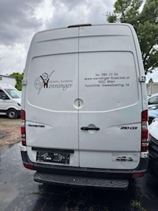 Gebraucht Mercedes Sprinter 95 PS (69 kW) 2013 Weiß Van
