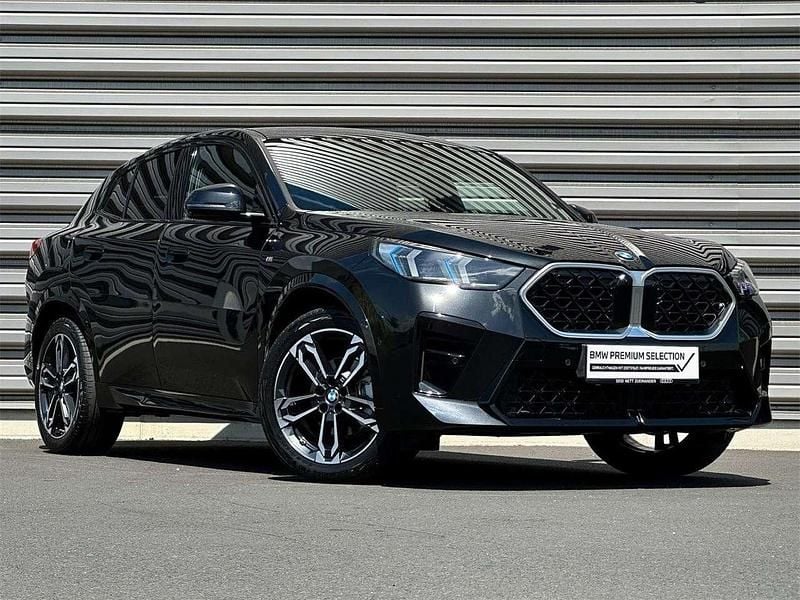 Gebraucht BMW X2 Shadowline 150 PS (110 kW) 2024 Saphirschwarz SUV