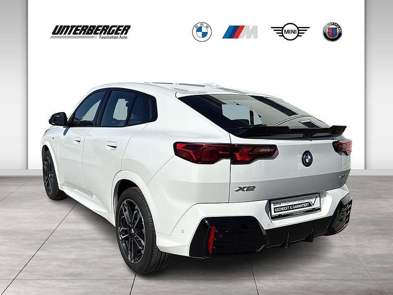Gebraucht BMW X2 M Sport 156 PS (114 kW) 2024 Weiß SUV