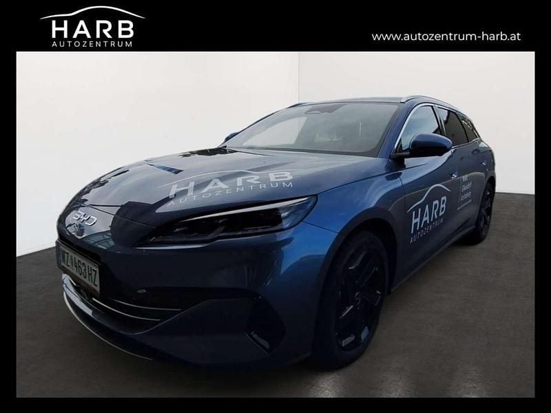 Blau Gebraucht 2025 BYD Seal Comfort Kombi | € 40.090 (Teuer) - Bild 1/4