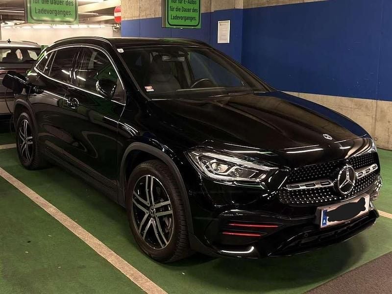 Gebraucht Mercedes GLA250 160 PS (117 kW) 2021 SUV