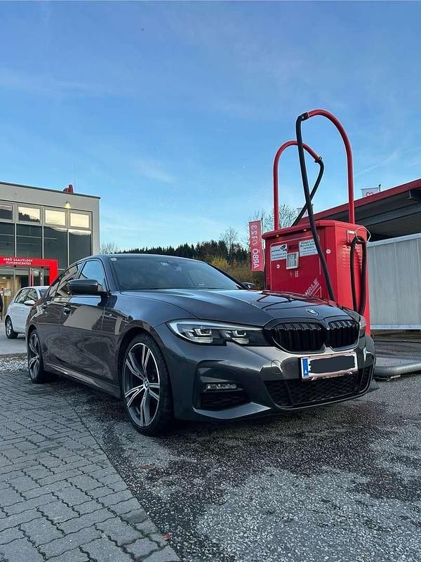 Gebraucht BMW 320 190 PS (139 kW) 2020 Limousine