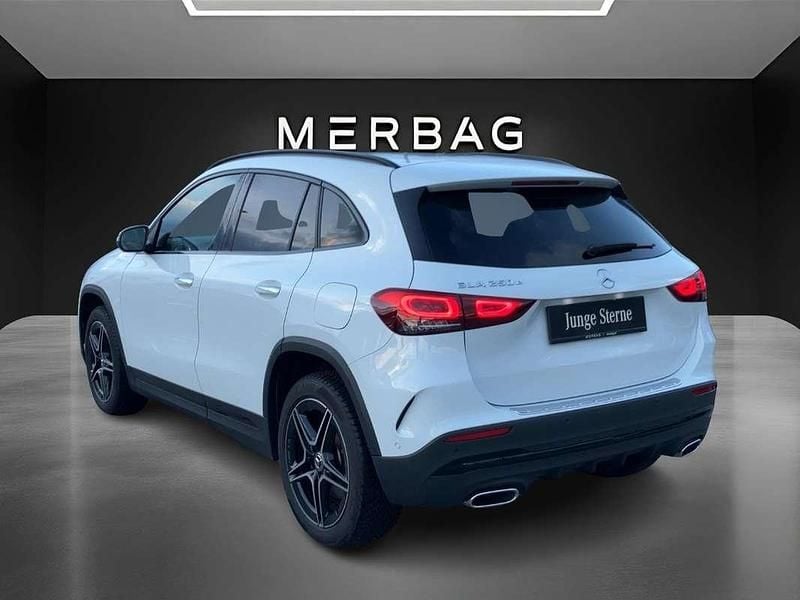 Gebraucht Mercedes GLA250 AMG line 160 PS (117 kW) 2023 Weiß SUV