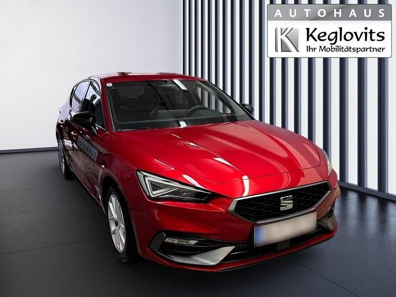Neu Seat Leon FR 115 PS (84 kW) 2025 Mittelrot  metallic