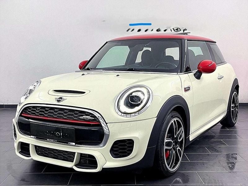 Weiß Gebraucht 2019 Mini John Cooper Works Kleinwagen | € 25.400 (Superpreis) - Bild 1/4