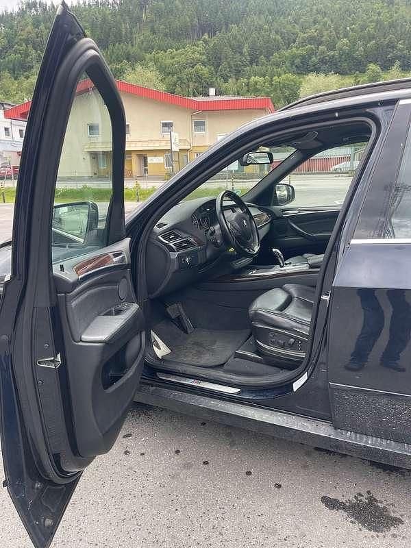 Gebraucht BMW X5 Sport Line 245 PS (180 kW) 2011 Schwarz SUV