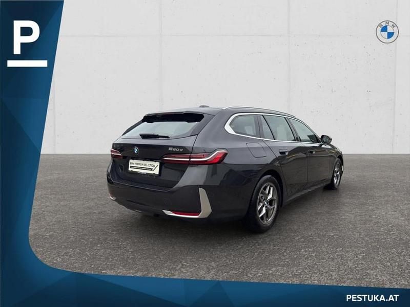 Gebraucht BMW 520 Efficient Dynamics 197 PS (144 kW) 2024 Kombi