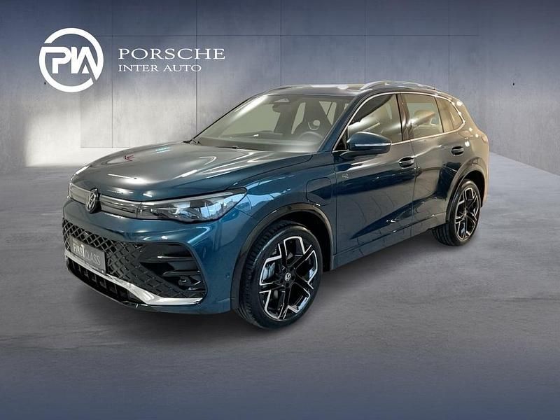Neu VW Tiguan Sport 204 PS (150 kW) 2025 Dunkelblau  metallic SUV