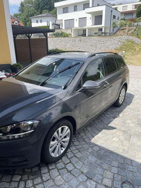 Gebraucht VW Golf VII 116 PS (85 kW) 2017 Grau Kombi