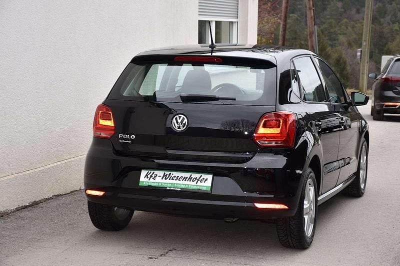 Gebraucht VW Polo 60 PS (44 kW) 2016 Schwarz Limousine