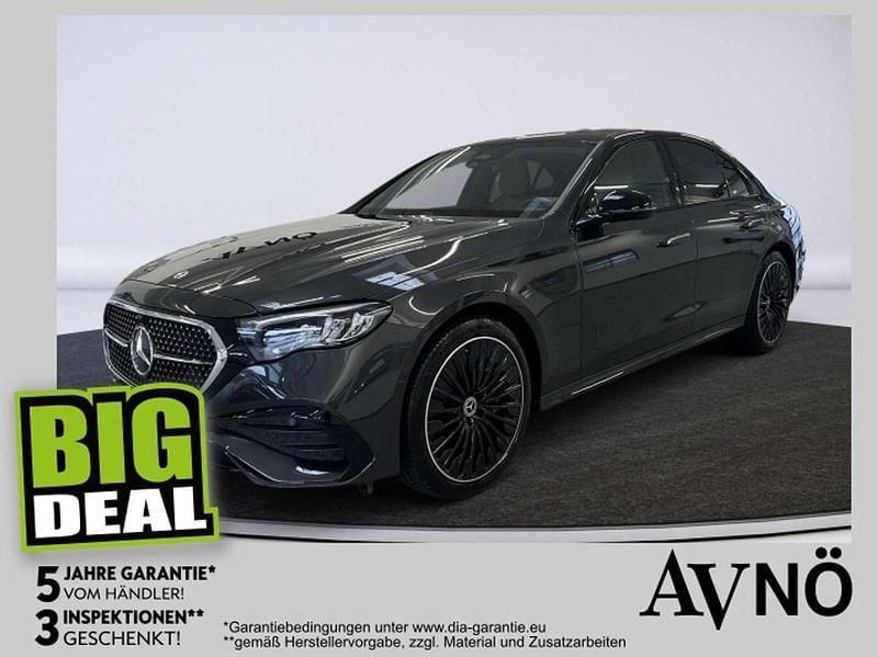 Grau Gebraucht 2024 Mercedes E300 AMG line Limousine | € 56.880 (Guter Preis) - Bild 1/4