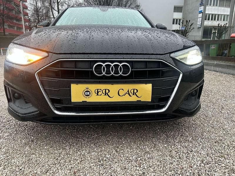 Gebraucht Audi A4 Ambiente 190 PS (139 kW) 2020 Schwarz Kombi