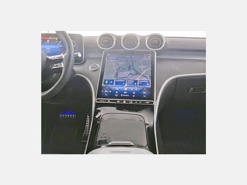 Gebraucht Mercedes C180 AMG line 190 PS (139 kW) 2024 Schwarz Limousine