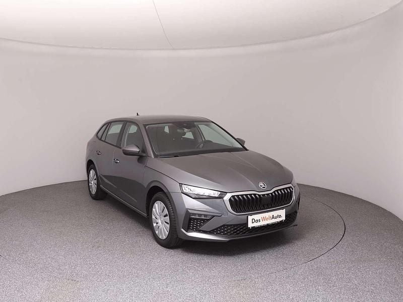 Gebraucht Skoda Scala Essence 95 PS (69 kW) 2025 Mittelgrau  metallic Kleinwagen