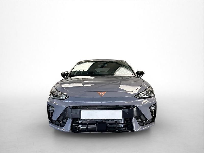 Neu Cupra Leon 150 PS (110 kW) 2025 Grau Limousine