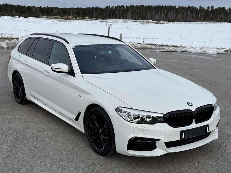 Gebraucht BMW 518 M Sport 150 PS (110 kW) 2018 Weiß Kombi