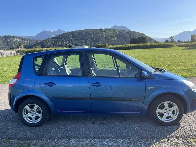 Gebraucht Renault Scénic II 111 PS (81 kW) 2005 Van / Kleinbus