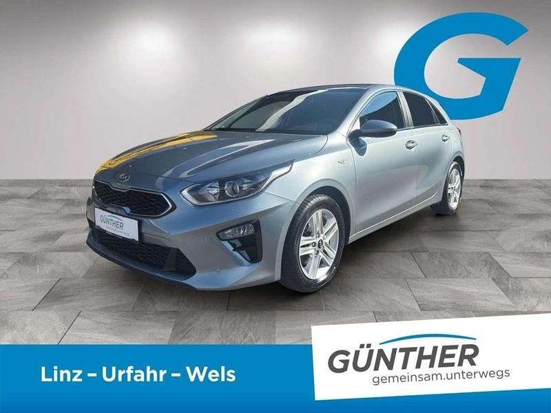 Silber Gebraucht 2020 Kia Ceed Silver Kleinwagen | € 14.790 (Fairer Preis) - Bild 1/4