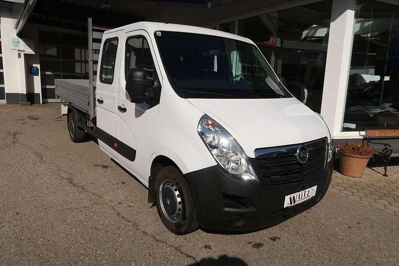 Gebraucht Opel Movano 131 PS (96 kW) 2019 Weiß Van / Kleinbus