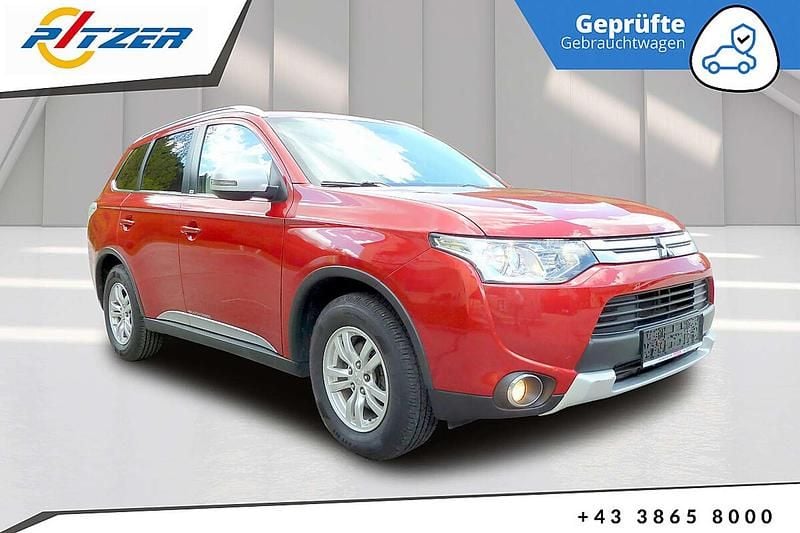 Gebraucht Mitsubishi Outlander Intense 150 PS (110 kW) 2015 Rot SUV