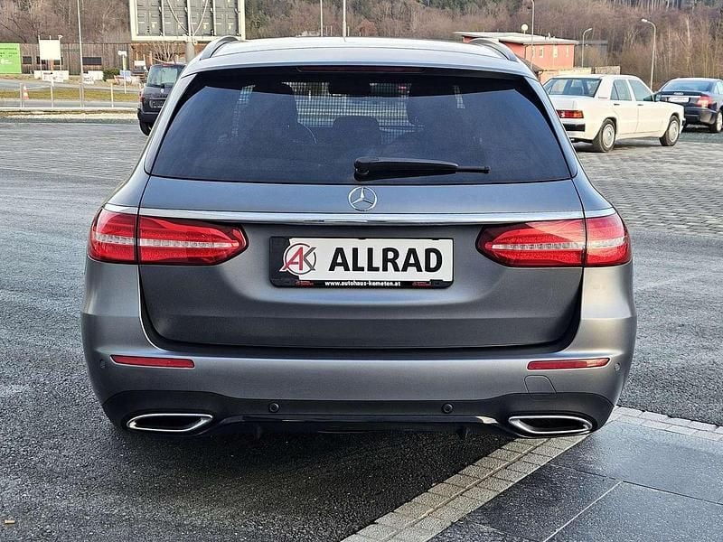 Gebraucht Mercedes E400 AMG 340 PS (250 kW) 2019 Grau Kombi
