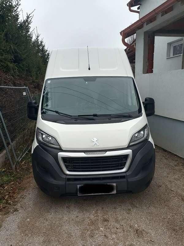 Weiß Gebraucht 2019 Peugeot Boxer Van | € 16.500 (Teuer) - Bild 1/4