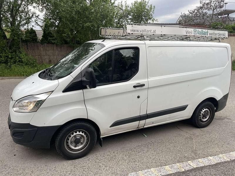 Weiß Gebraucht 2015 Ford Transit Custom Basis Van / Kleinbus | € 9.300 (Superpreis) - Bild 1/4