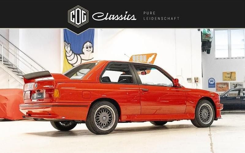 Gebraucht BMW M3 Sport Line 237 PS (174 kW) 1990 Rot Coupé