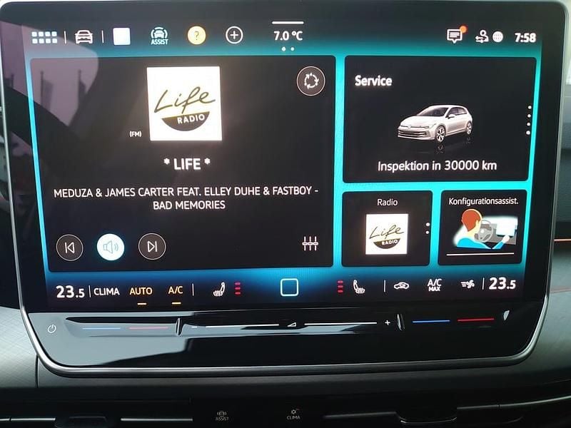 Neu VW Golf VIII 115 PS (84 kW) 2026 Weiss  normal