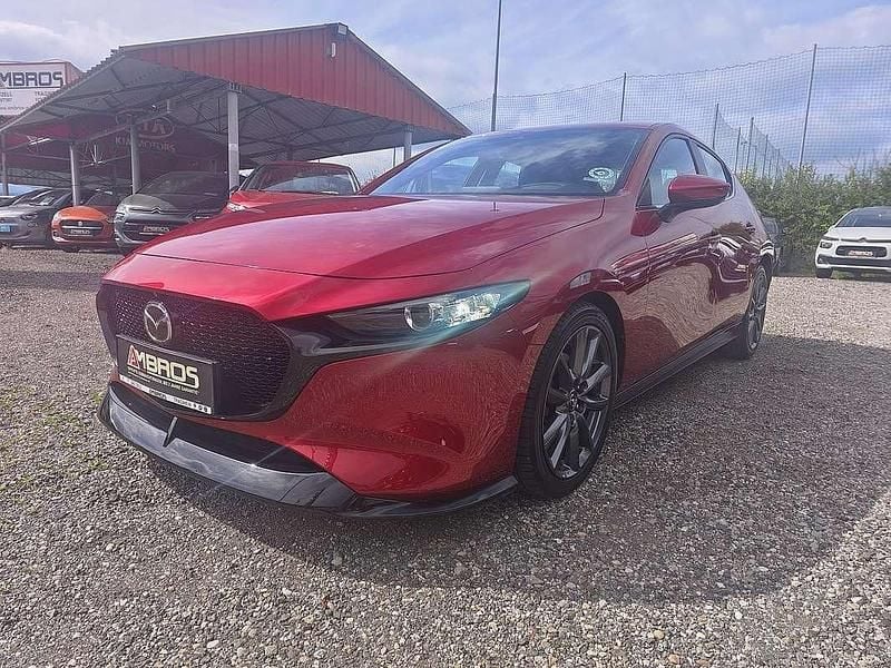Gebraucht Mazda 3 Comfort 122 PS (89 kW) 2019 Rot Limousine