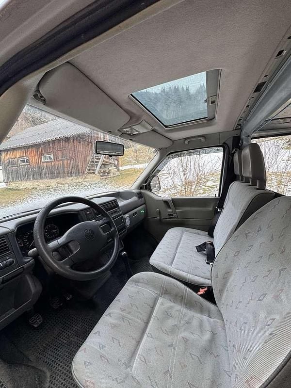 Gebraucht VW T4 77 PS (56 kW) 1997 Grau Van